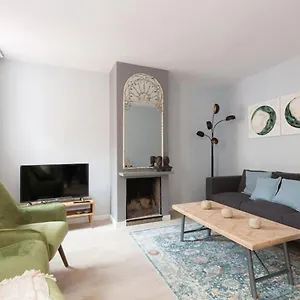 2 Bdr Penthouse In Grcia , Barcelona Spain